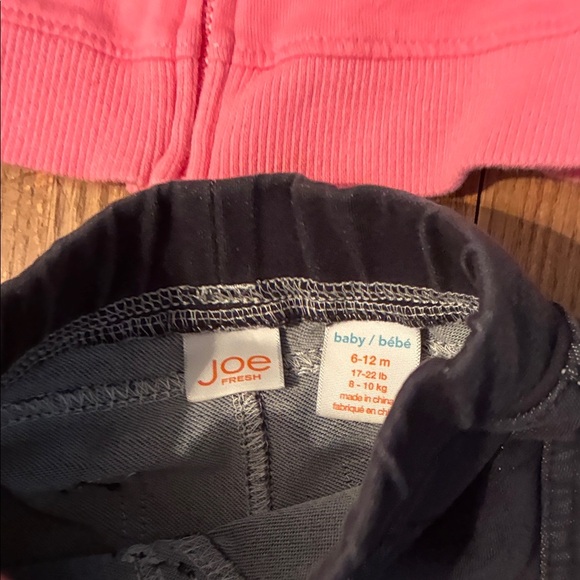 Assorted Baby Clothing Set Size 6-12 Month - Pink, Black, White, Floral - Picture 11 of 16